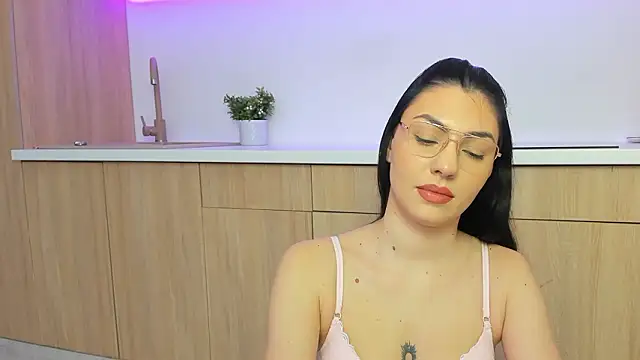 Snapshot of Baby_Ava_ chatting on February 2026 08:49:01 PM Baby Ava online show from February 2026 08:49:01 PM