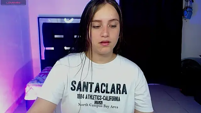 Snapshot of Mara_alexia chatting on January 2026 07:52:02 PM Mara alexia online show from January 2026 07:52:02 PM