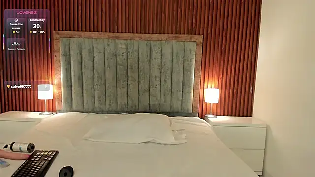 Lakisha Jackson  online show from February 2026 07:54:02 PM