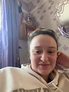 LilyLuck  online show from February 2026 02:05:01 PM