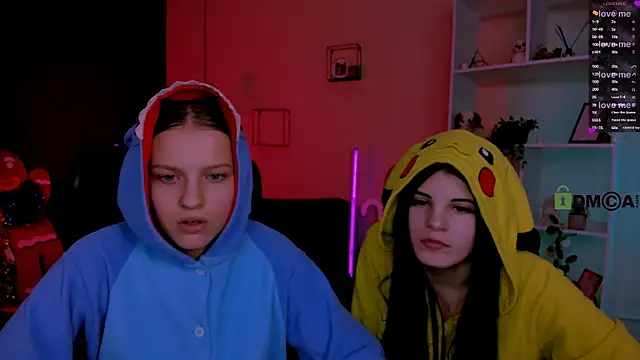 Snapshot of lizzie_boom_ chatting on January 2026 08:45:01 PM lizzie boom online show from January 2026 08:45:01 PM