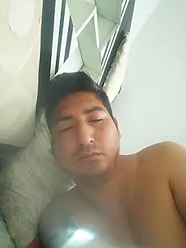 Yrresistible666 online show from February 2026 04:06:02 PM