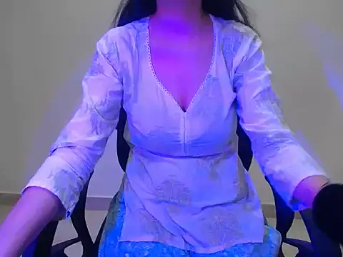 Snapshot of Farhana_beautyfull chatting on June 2026 04:04:01 AM Farhana beautyfull online show from June 2026 04:04:01 AM