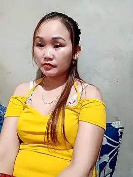 Snapshot of yula-bi chatting on May 2026 01:33:01 AM yula-bi online show from May 2026 01:33:01 AM