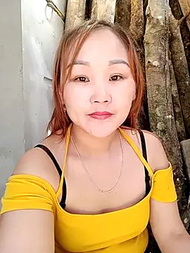 Snapshot of yula-bi chatting on May 2026 10:34:02 AM yula-bi online show from May 2026 10:34:02 AM