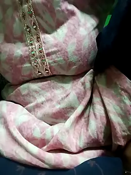 Snapshot of mantraverma chatting on April 2026 11:05:02 AM mantraverma online show from April 2026 11:05:02 AM