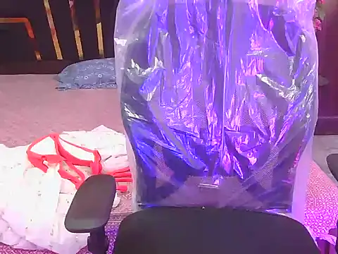 bold-smirthii online show from April 2026 03:28:01 AM