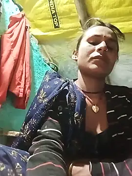 Cuty priti online show from January 2026 05:17:02 PM