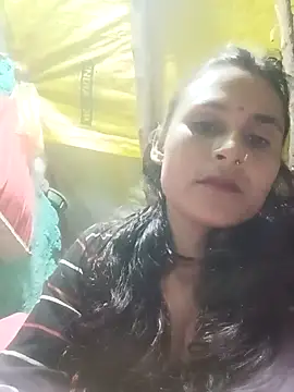 Cuty priti online show from February 2026 04:33:01 PM