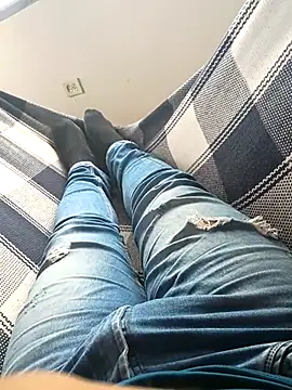 Snapshot of mel-0987 chatting on April 2026 08:50:01 PM mel-0987 online show from April 2026 08:50:01 PM