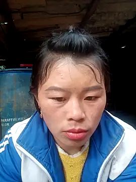 chloe-ri online show from December 2025 06:44:01 AM