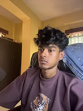 Snapshot of tooexpensive chatting on February 2026 05:28:02 AM tooexpensive online show from February 2026 05:28:02 AM