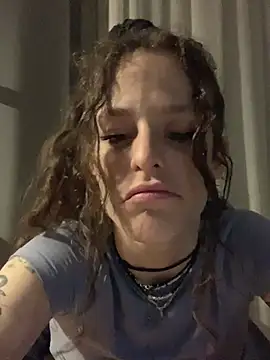 4lien online show from April 2026 07:18:02 PM