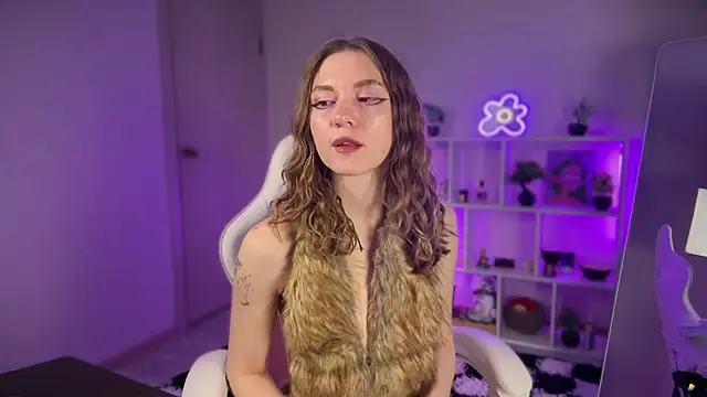 KellySunn online show from April 2026 08:06:01 AM