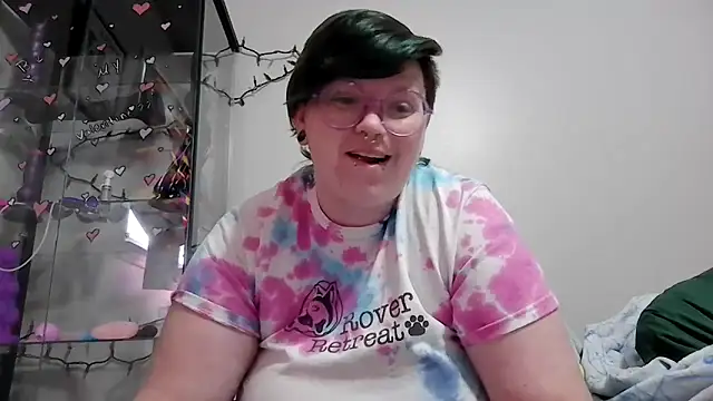 Snapshot of Pupghostt chatting on February 2026 04:37:02 PM Pupghostt online show from February 2026 04:37:02 PM