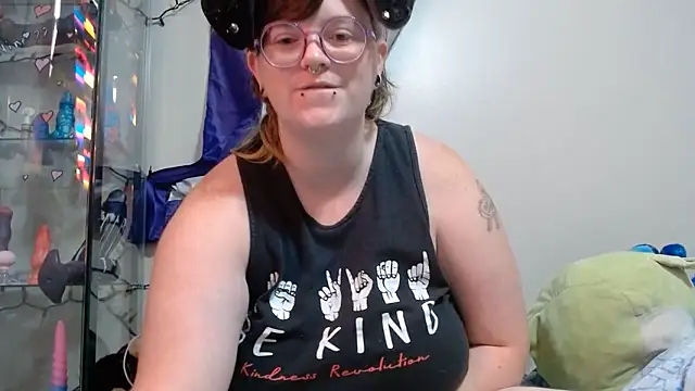 Snapshot of Pupghostt chatting on June 2026 12:18:01 PM Pupghostt online show from June 2026 12:18:01 PM