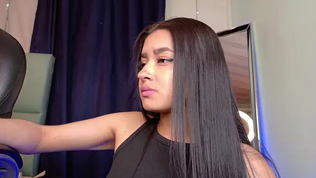 Emilyy05  online show from March 2026 01:40:02 AM