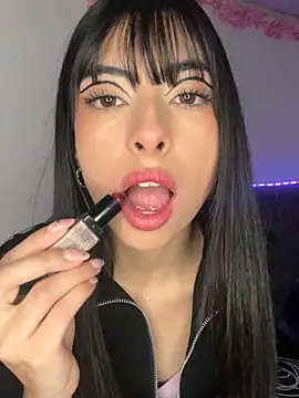 junorise23 online show from April 2026 03:23:02 AM