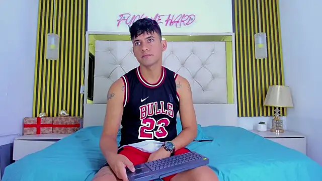 Sweet kevin1 online show from January 2026 06:18:02 AM