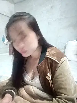 Snapshot of boiboi001 chatting on February 2026 01:37:02 PM boiboi001 online show from February 2026 01:37:02 PM