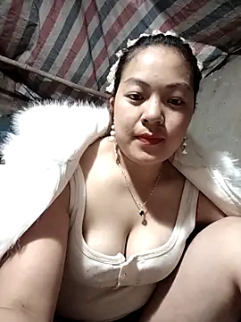 Lucky cutee online show from March 2026 04:05:01 AM