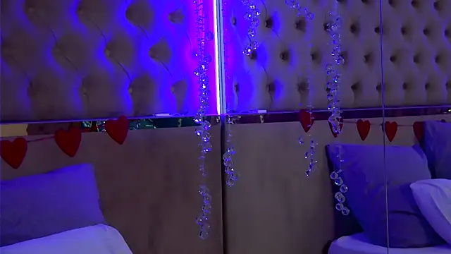 WandaHeat online show from February 2026 05:06:02 AM