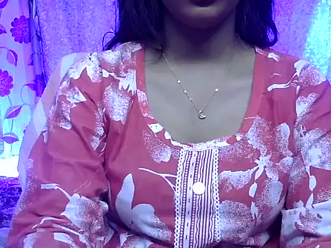 Snapshot of cute_Dirty_Diva chatting on May 2026 03:54:01 PM cute Dirty Diva online show from May 2026 03:54:01 PM