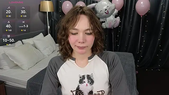 NovaEva  online show from April 2026 12:05:01 AM