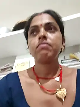 Snapshot of Mahima_rani34 chatting on July 2026 05:15:02 PM Mahima rani34 online show from July 2026 05:15:02 PM