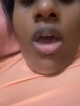 amorasecy online show from March 2026 11:25:01 AM