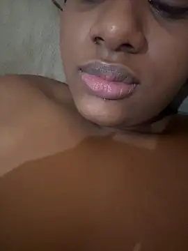 amorasecy online show from March 2026 11:59:01 AM