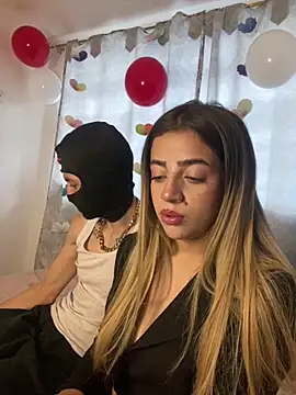 cute emmma online show from February 2026 12:56:02 PM