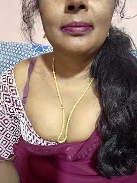 Snapshot of siri_tamiltelugu chatting on February 2026 04:04:02 PM siri tamiltelugu online show from February 2026 04:04:02 PM