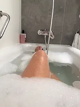 AliceAlicee online show from January 2026 02:44:01 PM