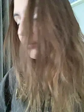 AliceAlicee online show from January 2026 12:20:01 PM