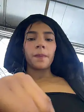 Ema Rose  online show from February 2026 11:03:01 PM