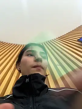 Ema Rose  online show from April 2026 09:50:02 PM