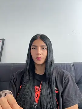 Snapshot of Ema_Rose_ chatting on July 2026 06:21:02 PM Ema Rose online show from July 2026 06:21:02 PM