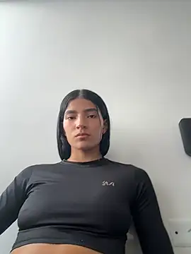 Snapshot of Ema_Rose_ chatting on July 2026 10:52:01 PM Ema Rose online show from July 2026 10:52:01 PM