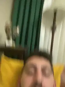 akindrv1 online show from December 2025 06:38:02 PM