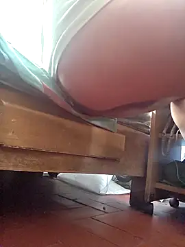 karelyruiz15 online show from April 2026 07:20:02 PM