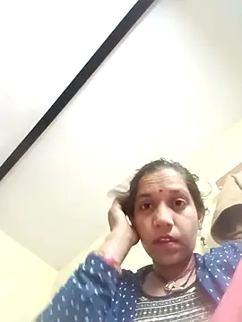 Karishma singh online show from February 2026 09:13:02 PM