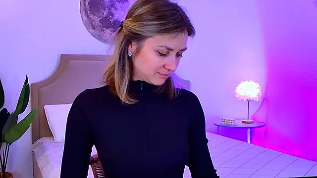 EmeraldGlow online show from February 2026 02:39:01 PM