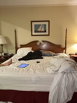 Ghoulsnooze 19 online show from April 2026 04:18:02 AM