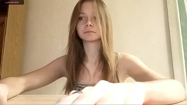 Aura skyei online show from January 2026 06:24:02 PM