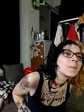 whatevaandissues online show from April 2026 12:05:01 AM