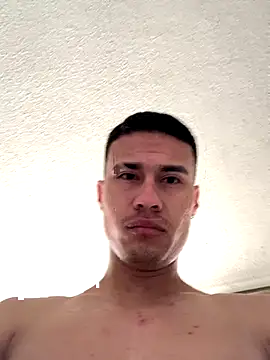 Snapshot of Latin_Paisa_Boy chatting on January 2026 07:16:01 PM Latin Paisa Boy online show from January 2026 07:16:01 PM