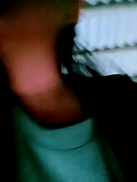 Snapshot of DIANAKUTE chatting on April 2026 10:25:01 AM DIANAKUTE online show from April 2026 10:25:01 AM