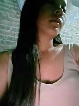Snapshot of DIANAKUTE chatting on May 2026 09:20:02 PM DIANAKUTE online show from May 2026 09:20:02 PM