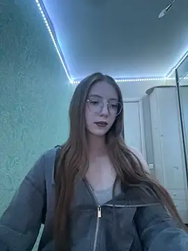 Eseniya  online show from February 2026 12:03:01 PM